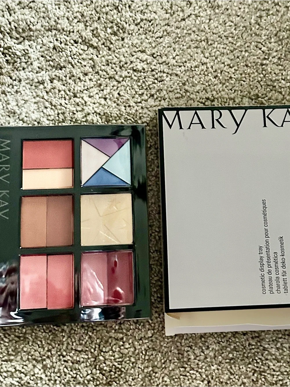 Mary Kay Eyeshadow & Lip Palette — Pink, Purple, Blue, Cream, Red